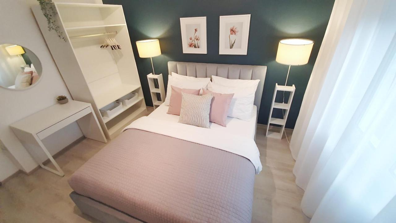 Seaview Apartment With Balcony And Terrace Barac Crikvenica Ngoại thất bức ảnh